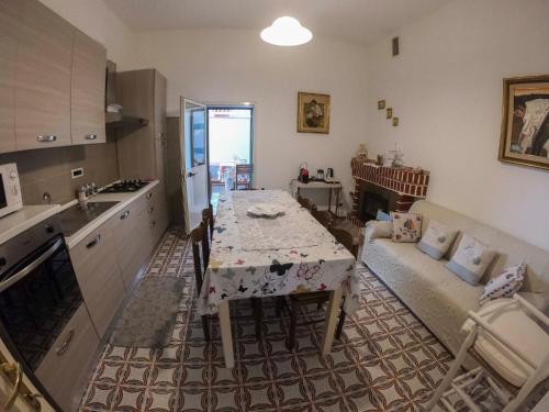 Casa A&M 2 in Onifai