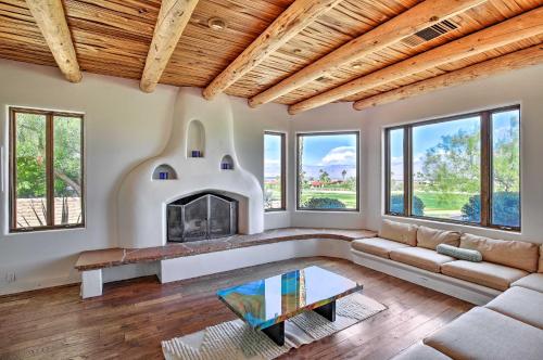 Luxe Adobe Retreat with Mountain and Golf Course Views in Borrego Springs, USA