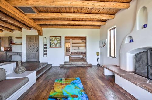 Luxe Adobe Retreat with Mountain and Golf Course Views in Borrego Springs, USA