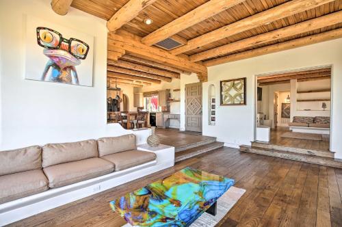 Luxe Adobe Retreat with Mountain and Golf Course Views in Borrego Springs, USA