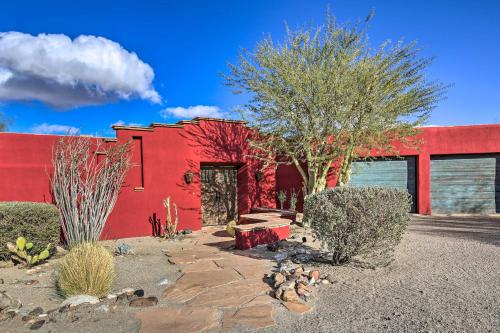 Luxe Adobe Retreat with Mountain and Golf Course Views in Borrego Springs, USA