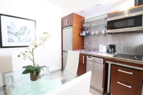 One-Bedroom King Suite Direct Ocean View and Balcony - Unit C201 image 4