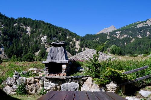 Le Pied des Thûres - Family Chalet to host memorable moments!