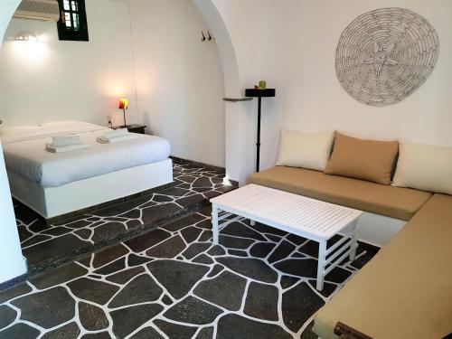 2 bedrooms, 5 beds