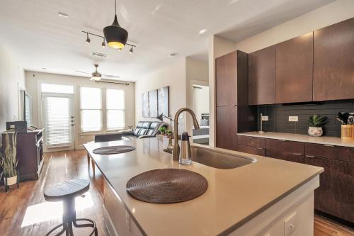 Curated Comfort with Riverwalk Access and Resort Style Pool - image 6