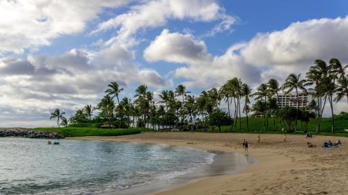 2 Bed 2 Bath Sunrise and Pool View Condo on 5th Floor BT-505 - image 14