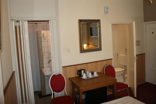 Hotel de Westertoren – Amsterdam, NY