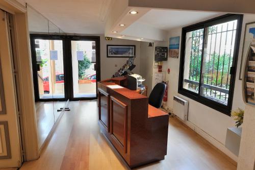 ล็อบบี้, Residhotel Les Coralynes in กาโน