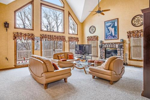 Northridge 445 - image 4