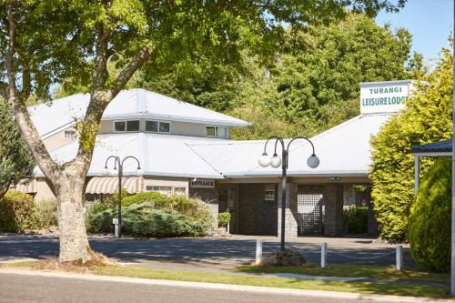 Turangi Leisure Lodge - Accommodation - Turangi