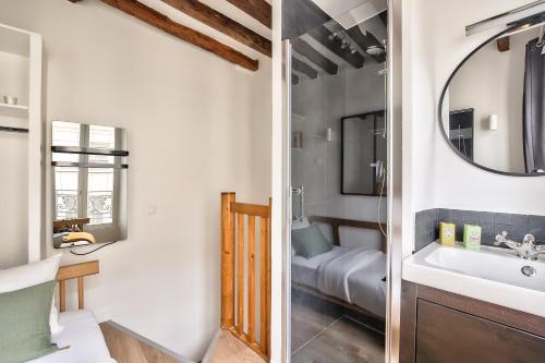 Charming Duplex Studio in the heart of Paris, París (foto 4)