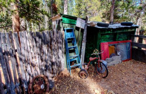 Columbine Cabin - image 5