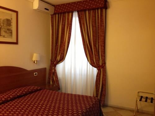Hotel Chicago, Рим (фото 11)