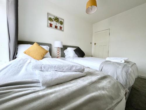 Kingsbridge Apartment - image 5