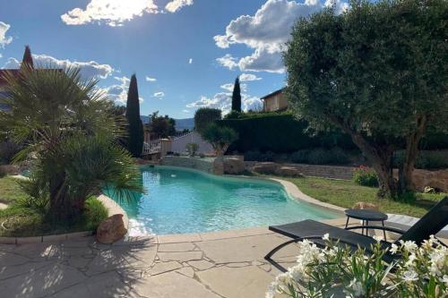 B&B Chassagny - Villa des Oliviers avec piscine - Bed and Breakfast Chassagny