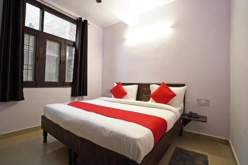HOTEL ROYAL KING