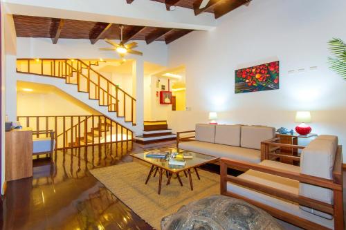 صالة مشتركة/ منطقة التلفزيون, Hotel Acacia in Galapagos