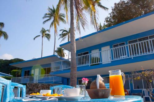 Exterior view, Coral Clubes Acapulco in Balcones al Mar