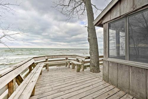 Lake Michigan Waterfront Home 1 Mile to Downtown!