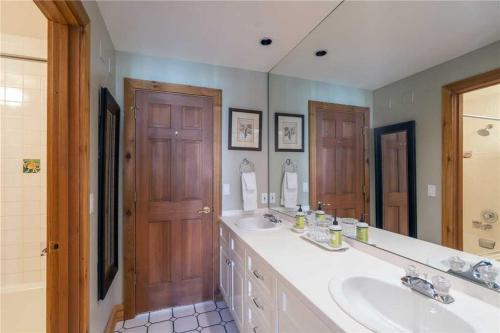 Wapiti Mountain Escape by Alpine Lodging Telluride - image 11