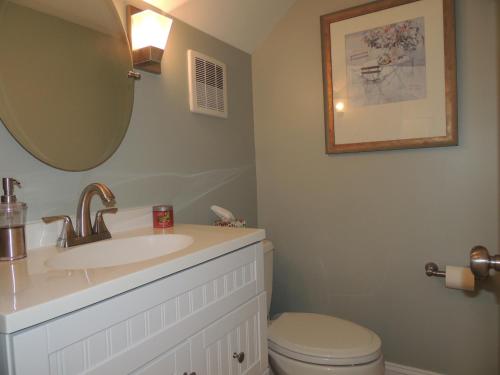 13 Hilton Head Beach Club - image 8