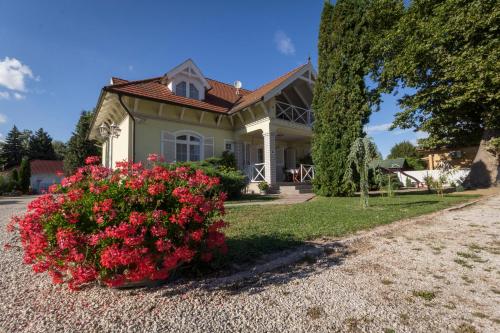  Dio Apartmanok in Balatonboglár