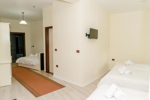 Hotel George - image 8