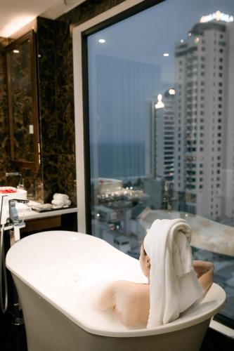 Full-sized bathtubs
