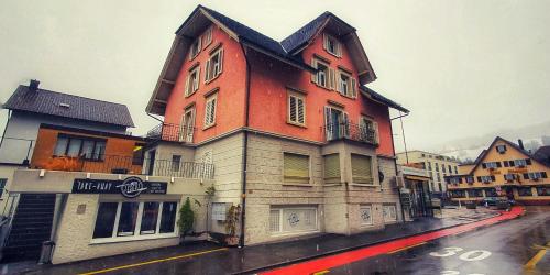 Viesnīcas āriene, Sensi Living Station in Hofe