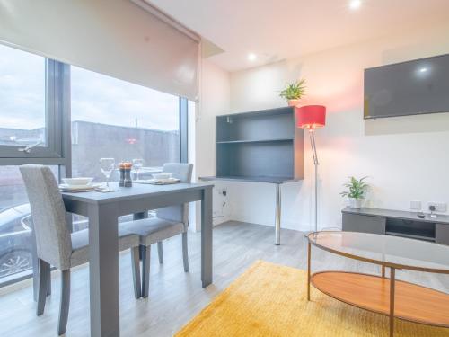 Modern Studio Apartments Sheffield City Centre - Netflix, Wifi, Digital Tv - Sheffield