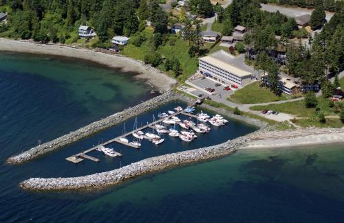 ทัศนียภาพภายนอกโรงแรม, Beach Gardens Resort and Marina in พาวเวล ริเวอร์ (บริติช โคลัมเบีย)