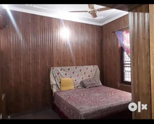 AVINASHI GUEST HOUSE