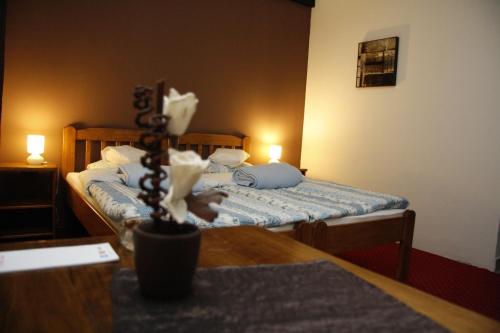 2 twin beds