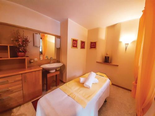 Hotel Gailberghöhe - image 11