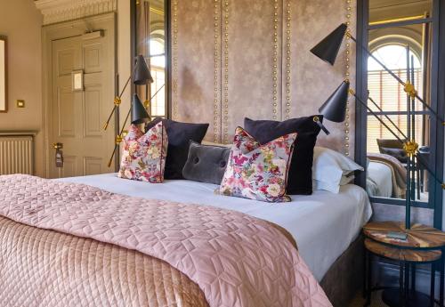 Double room, deluxe