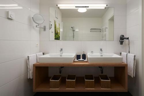Bathroom, Ski In Ski Out Apartment Fastenberg Top 3 by AA Holiday Homes in Fastenberg