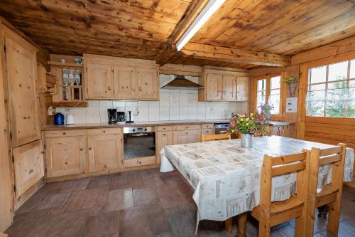 Chalet Les Planches - main image