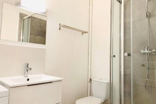 APPARTEMENT LUMINEUX DEUX CHAMBRES - WIFI