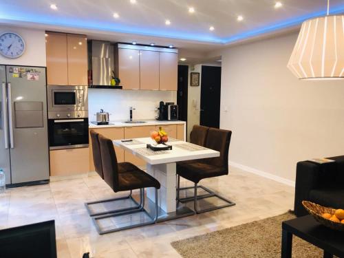 Mediterranean Stars 2 APARTMENT – khách sạn tại Peraia