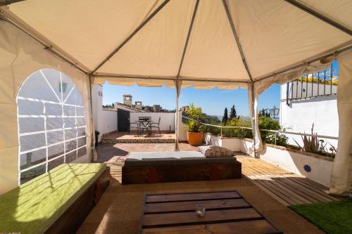 アパルタメントス モンテスクラロス