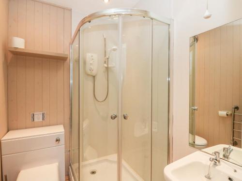 Burnside House - image 5