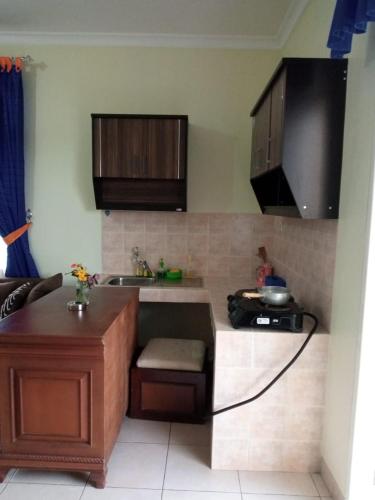 The Beautiful Arnelli Villa Kota Bunga
