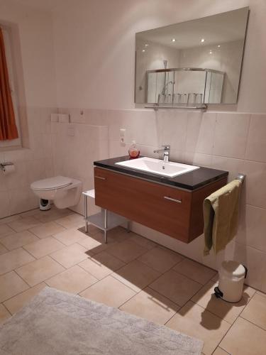 Vannituba, Gästehaus Atrico Haus 4 (Gastehaus Atrico Haus 4) in Hopsten