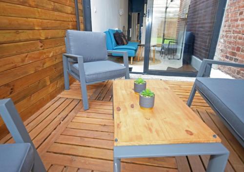 COSY APPART - HYPER CENTRE - TRAMWAY - TERRASSE - leRelaisdOdile3 - main image