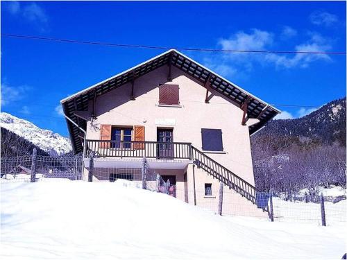 Accommodation in Saint-Martin-de-Queyrières