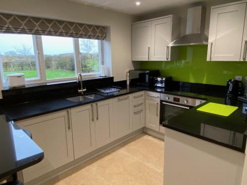 Konyha, Bagpuss Cottage Stunning 2 bedroom cosy cottage in Curbridge