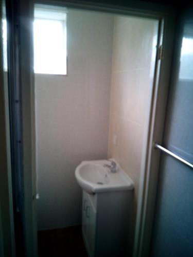 Apsley House Flat 4 2 Berth 1st - image 3