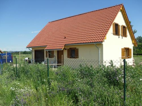 Quiet Cottage - Accommodation - Piechowice