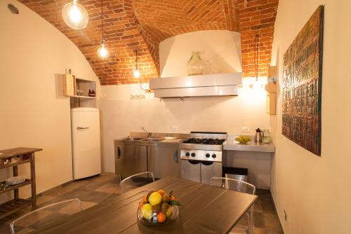 virtuve, Acini e Rose in Montalenghe
