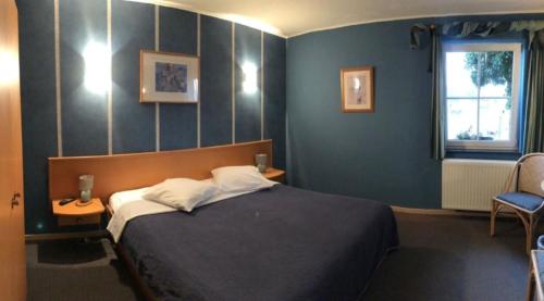 1 twin bed